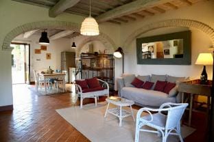 Ornellaia perfect Italy home a Fontanaro Property Villa in Umbria