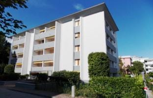 Large flat just 50m from the beach - Beahost Apartment in Bibione
