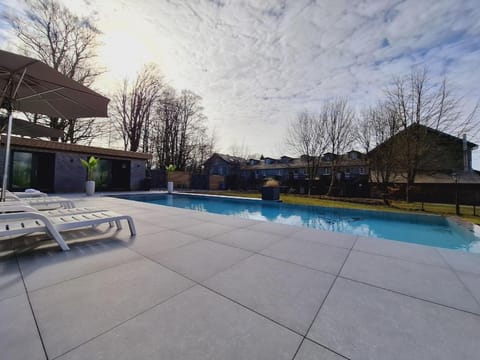 Domaine de l’Alu - Gîtes et Wellness à Samrée - La Roche-en-Ardenne Apartment in Manhay