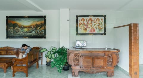 New Mandurah Stay by Ecommerceloka Hotel in North Kuta