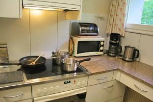 Central l free parking and Wi-Fi I near ski slopes Vacation rental in Adelboden