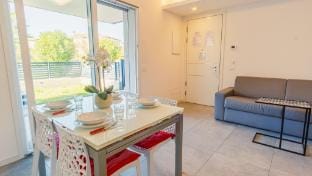 Garda Hideaway - Italian Homing Apartment in Peschiera del Garda