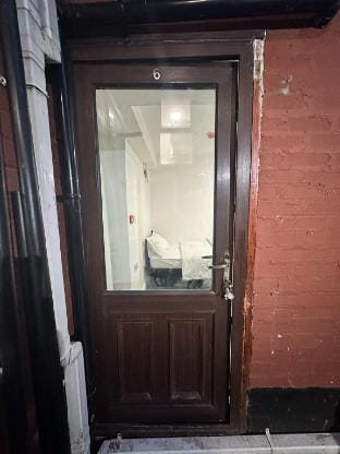 Room 6 NG3 2AZ Vacation rental in Nottingham