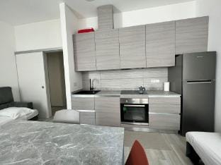 Luxury apartment + garage Apartment in Trieste