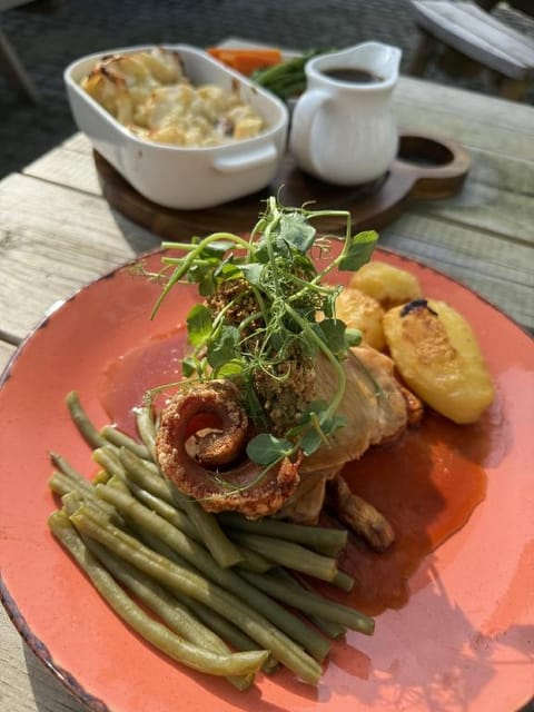 The Golden Ball Inn 1728 Bed and Breakfast in Telford