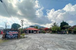 Arlina's Kintamani Hotel in Karangasem Regency