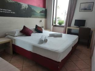 Hotel & Restaurant San Marco AB Apartment in Lake Garda