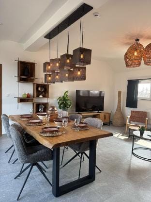 2 bedroom apartment with terrace Vacation rental in Charleroi