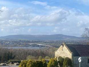 R and B Cosy Irish Cabin Vacation rental in Londonderry