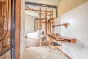 BAZ Villa 12 Studio 2 · L · Elegant 1BR Loft with Art Deco Flair, Shared pool Apartment in North Kuta