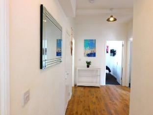 No 9 - Modern 3 Bedroom Apartment in Lanark Town C Vacation rental in Lanark