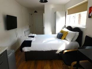 No 3 - Modern Studio Apartment in Lanark Town Cent Vacation rental in Lanark
