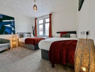 Central Luxe 3BR Home – Sleeps 10 Vacation rental in Portsmouth