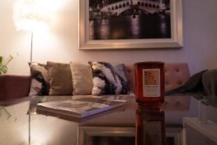 Central Luxe 3BR Home – Sleeps 10 Vacation rental in Portsmouth