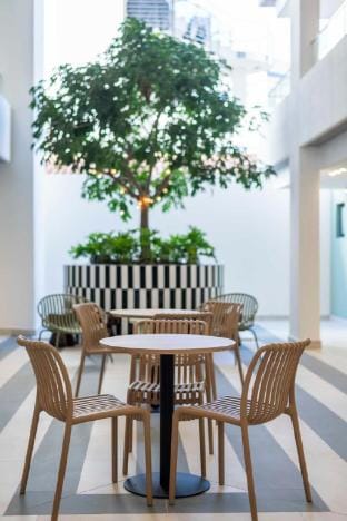 Luxurious Sea Point Apartment with Private Entrance Apartment in Sea Point