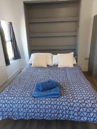 En-suite Bedroom central Area Vacation rental in Ipswich