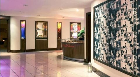 The Luxury Central Cardiff Signature Hotel By Belvilla Hotel in Cardiff