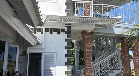 Villa Angin Hotel in North Kuta