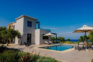 Oceanfront Villa Elaia  Private Pool   Panoramic Views Villa in Messenia