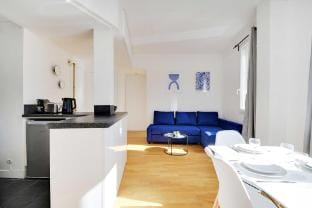 Cozy Apartment 2Bdr/5P - in the Heart of Suresnes Apartment in Puteaux