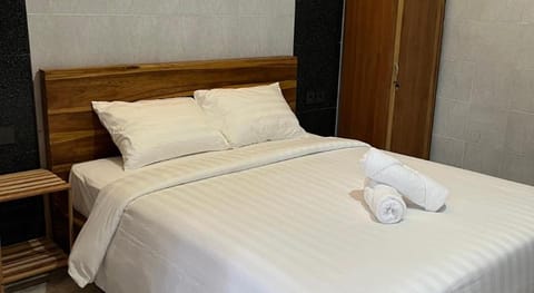 D nux House Hotel in Kuta