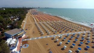 Cozy Studio Flat with outdoor swimming pool Apartment in Lignano Sabbiadoro