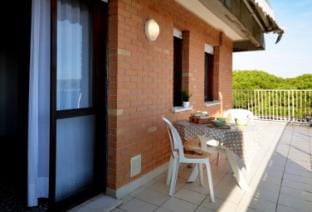 Bright penthouse apartment in a lovely seafront building Apartment in Bibione