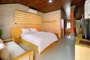 Jero delod - Umah Daja Vacation rental in Kediri