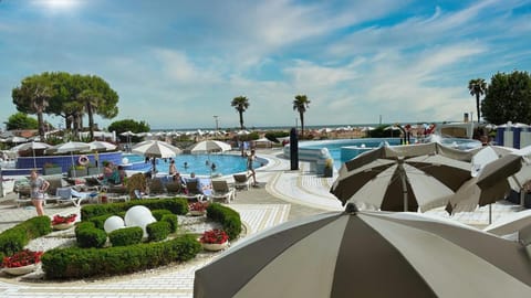 Aparthotel Imperial - Family Panoramic Apartment Apartment in Bibione