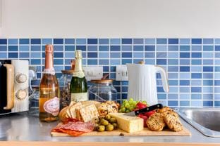 Arncott Apartment - 4 minutes to Town Centre Apartment in Aylesbury