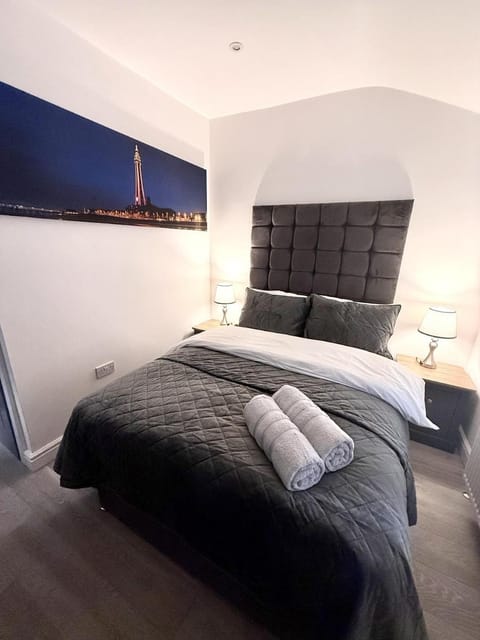 Hornby Hottub and Jacuzzi Suites Apartment in Blackpool