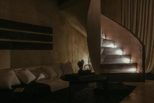 The Iggy Hotel Seseh ( Sauna & Ice Bath )  Loft 8 Vacation rental in Kediri