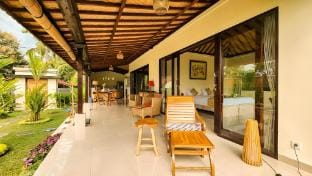 Peaceful Rice Field Villa w/ Pool, 15min to Ubud Villa in Tampaksiring