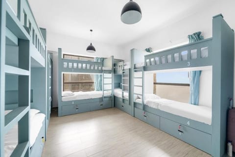 Sadaf 5 JBR  BedSpace Dorm Hotel in Dubai