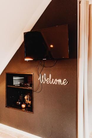 Cottage with a hot tub - In The Woods Vacation rental in Wallonia, Belgium