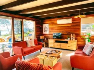Sunset Beach Vacation rental in Tasmania