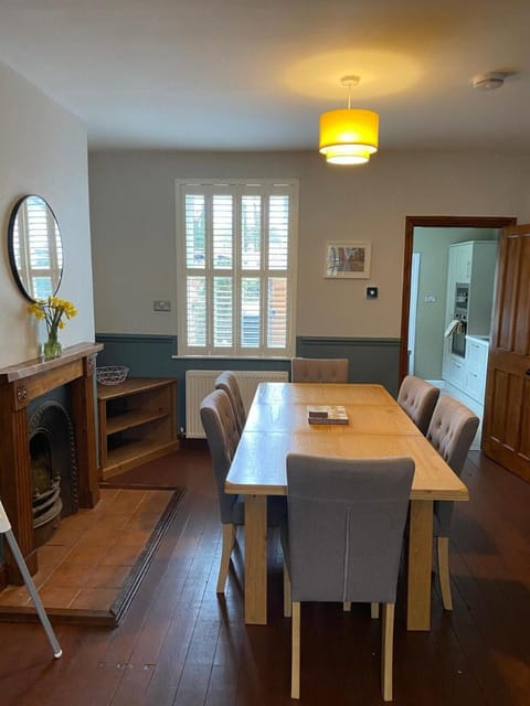 Jasmine Cottage Apartment in England