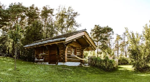 WoodMood Campground/
RV Resort in Canton of Valais