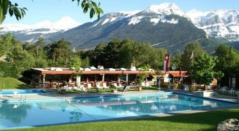 WoodMood Campground/
RV Resort in Canton of Valais