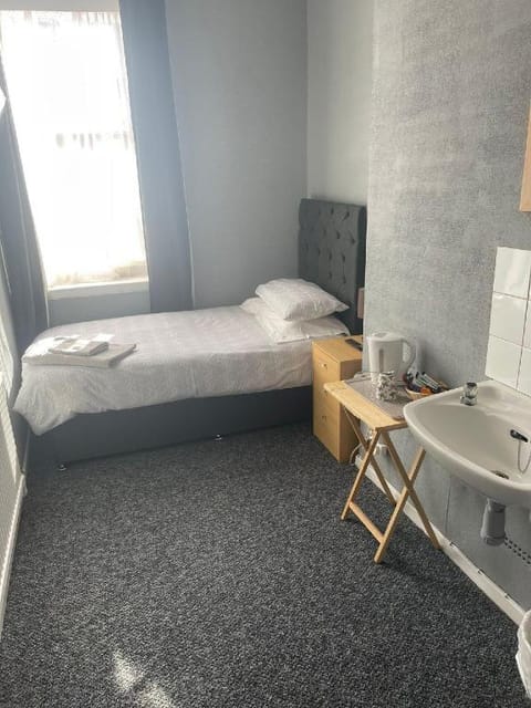 Shakers Inn Hotel in Tendring District