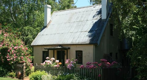 Brickendon Country House in Tasmania