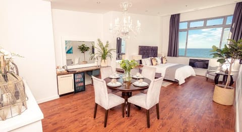 Newkings Boutique Hotel Hotel in Sea Point