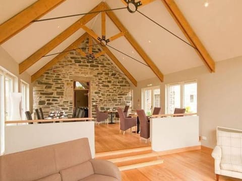 Craigatin House & Courtyard Hotel in Pitlochry