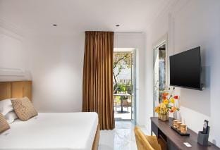 Dama Pompei Luxury Apartment - Suite 100 Vacation rental in Pompeii