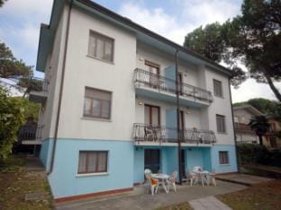 Relaxing Stay in a Leafy Setting Apartment in Lignano Sabbiadoro