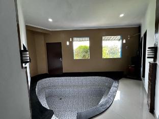 Padonan Inn Guesthouse Canggu Bali Vacation rental in North Kuta