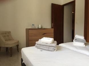 Villa cœur du maquis 2chb piscine privée 5mn plage Villa in Bonifacio