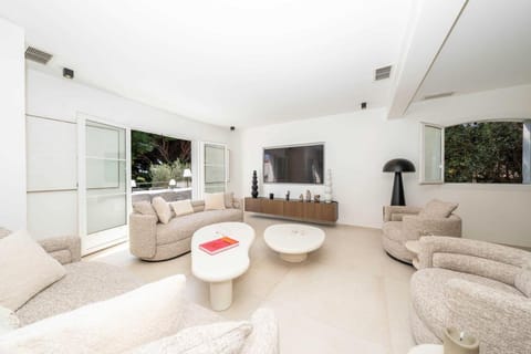 Sumptuous villa - AC- 6BR- 12P- Cannes Apartment in Cannes