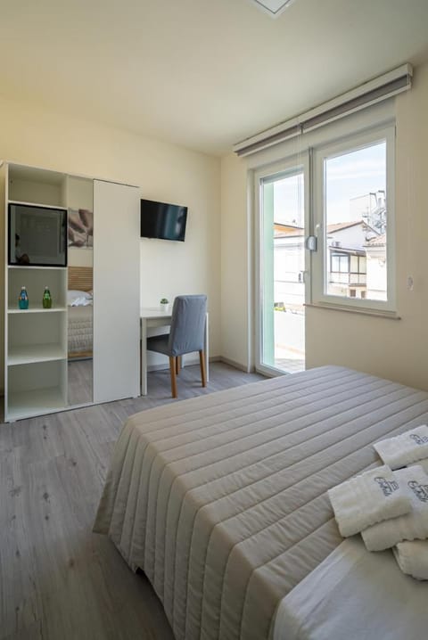 Rooms & Breakfast Centrale Bed and Breakfast in Fabriano