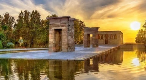 SPACE CENTER MADRID Hotel in Centro